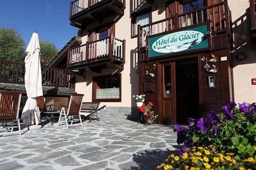 Hotel Du Glacier La Thuile Exterior photo